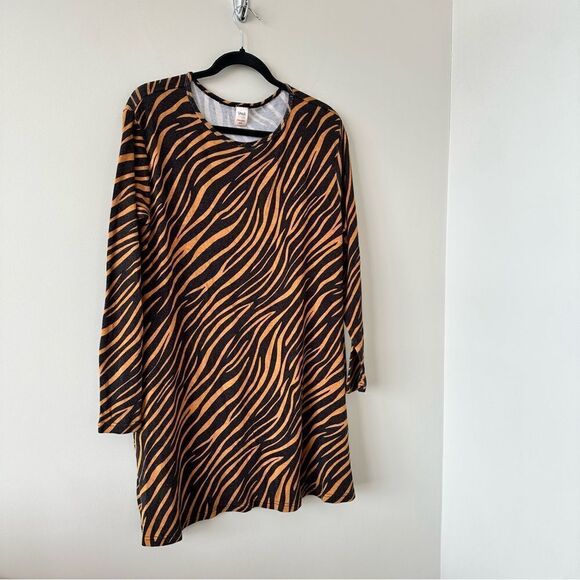 Smash & Tess - Animal Print Swing Dress (Size: Small) - Picture 4 of 7